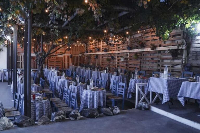 Santorini: The Greek Wedding Show - Authenticity and Value