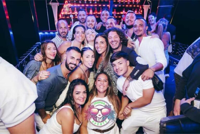 Sarande: Pub Crawl & Boat Party, 6 Shots, 1 Beer Club Entry - The Real Value of This Experience