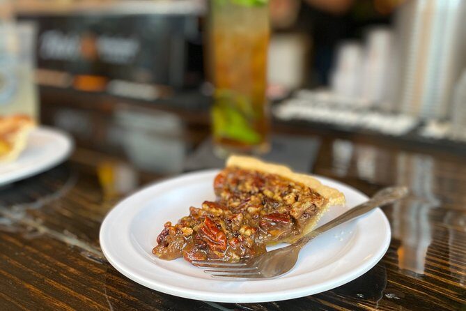 Savannah Walktails & Bar Bites Guided Happy Hour Tour - The Experience: What You Can Expect