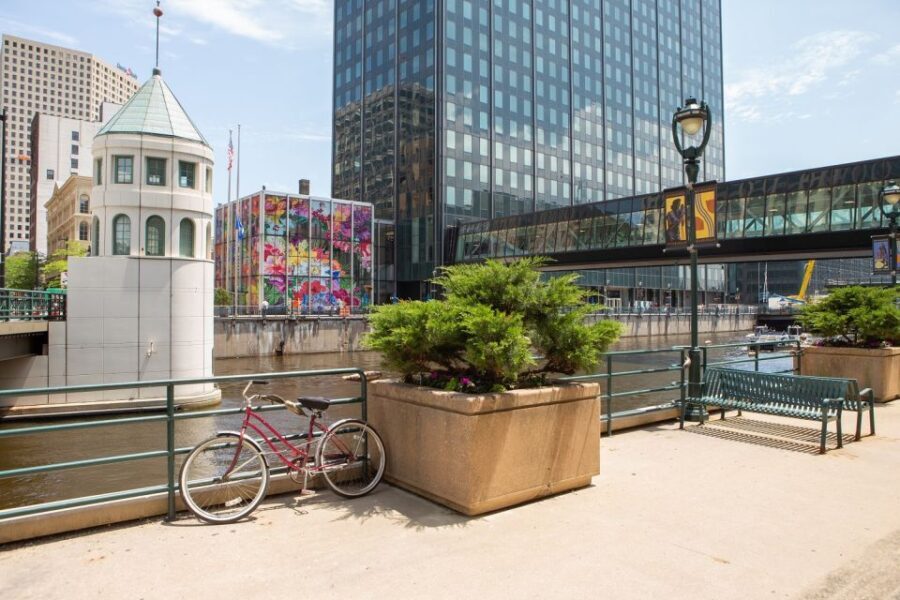 Secret Walking Food Tour Milwaukee - The Itinerary: A Closer Look
