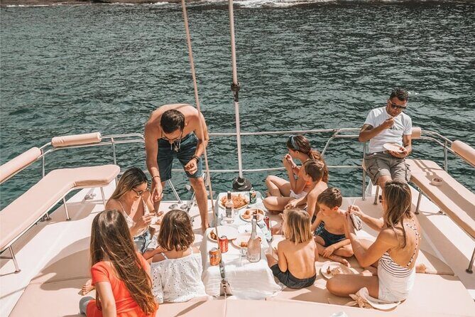 Set Sail on an All Inclusive Catamaran to Ile Aux Benitiers - Who Is This Tour Best For?