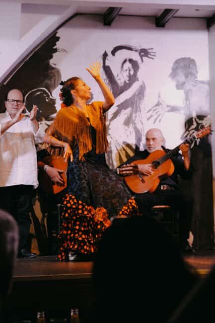 Seville: Early Dinner and Flamenco Show - The Sum Up