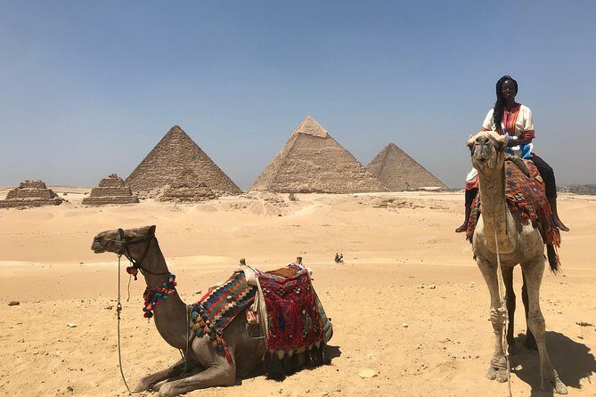 Sightseeing Day Tour to Pyramids, Egyptian Museum and Bazaar - Practical Tips for Your Cairo Sightseeing Tour