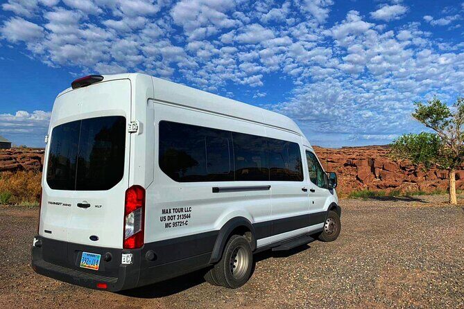 Small Group Lower Antelope Canyon & Horseshoe Bend Tour w/ Lunch - Stop 3: Lake Powell