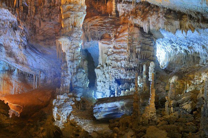 Small Group Tours to Jeita Grotto and Byblos with tickets - FAQ