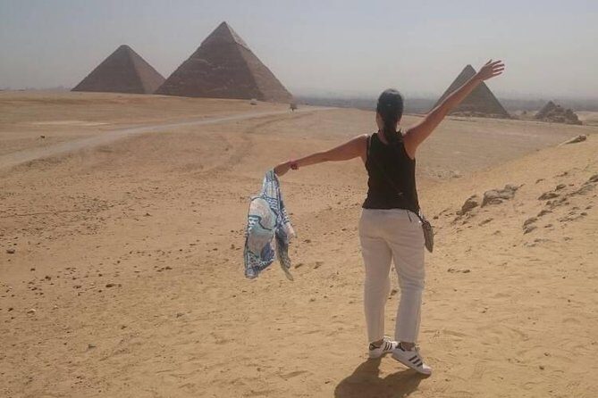 Solo Female Traveler Tour to Giza Memphis and Saqqara - Breaking Down the Itinerary