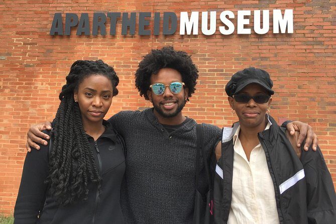 Soweto, Apartheid Museum & Constitution Hill Day Tour - Why This Tour Offers Great Value