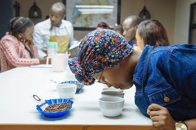 Specialty Coffee Masterclass - Picking Coffee Cherries: A Hands-On Harvest