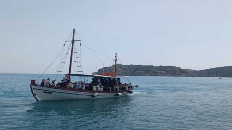 Spinalonga Tour with Panagia Kera & Agios Nikolaos - Transportation & Group Size