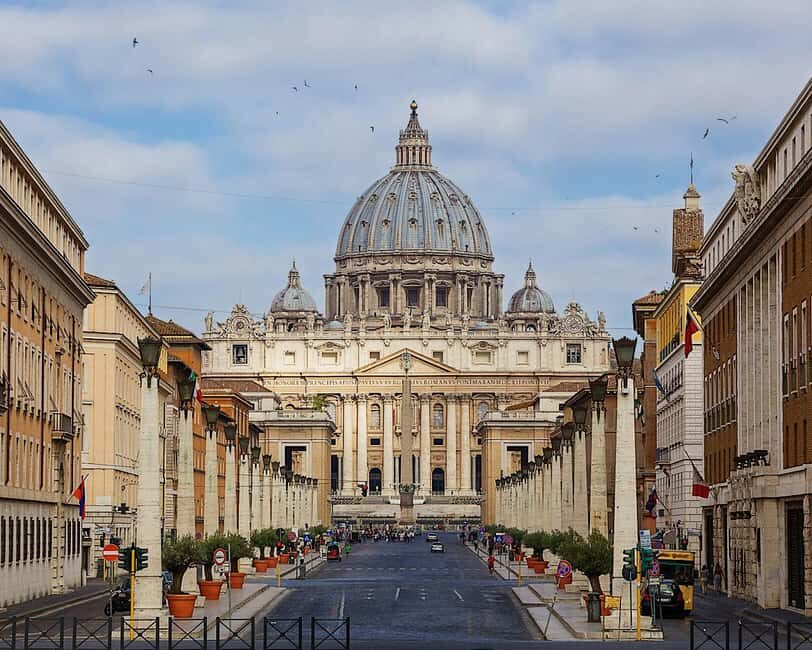 St.Peters Basilica, La Pietà , Papal Tombs Tour With Dome - Why This Tour Offers Great Value