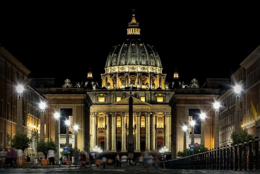St.Peter's Basilica & Vatican Grottoes: Guided Tour in Rome - A Detailed Look at the Vatican Tour Experience