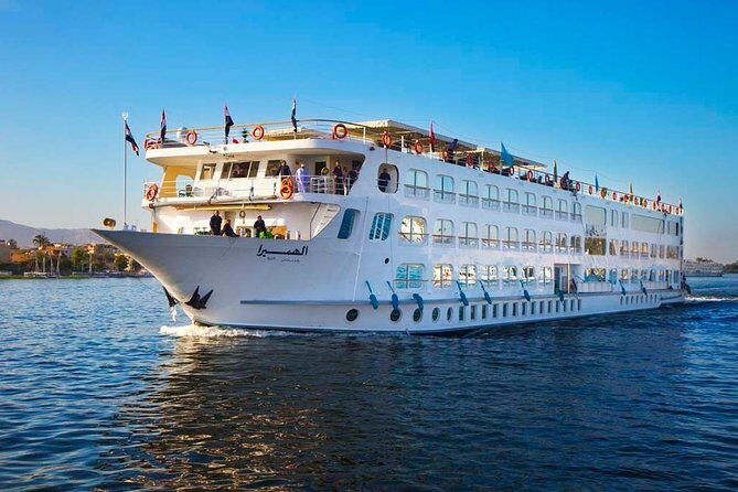 Standard Nile Cruise 5 days 4 nights from Luxor to Aswan - Day 3: Edfu and Kom Ombo Temples