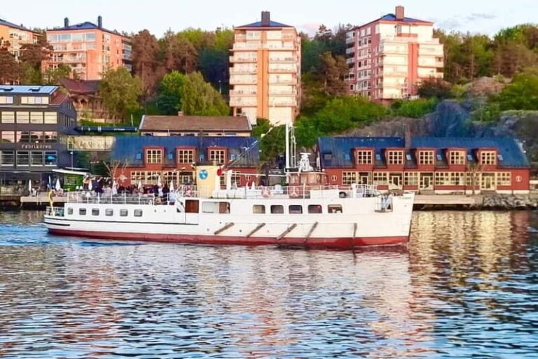 Stockholm: Archipelago Fjardholmen Island Guided Boat Tour - What to Expect During the Cruise