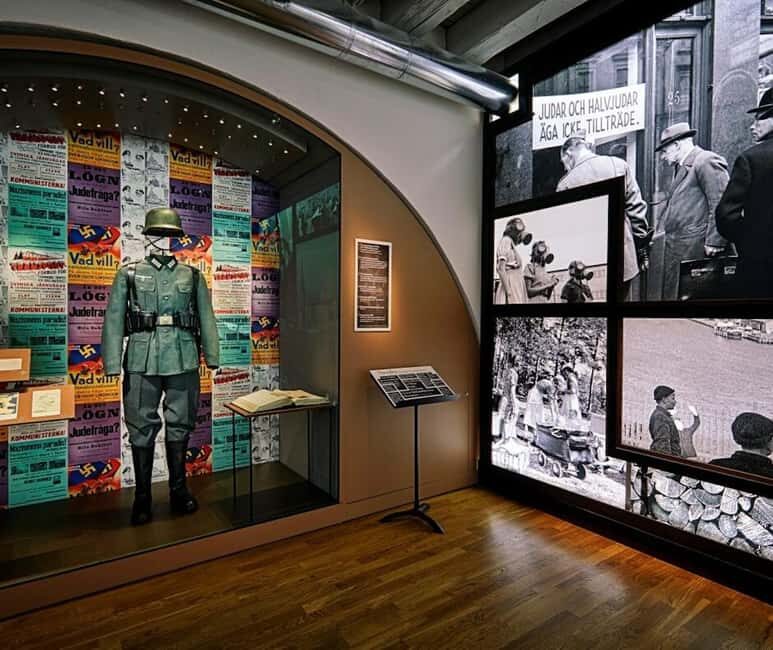 Stockholm: Army Museum Entry Ticket - The Battle Scenes and Life-Size Figures