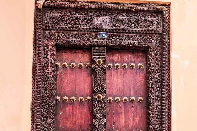 Stone Town Private Tour with Slave Market Tickets - Practical Details and What to Expect