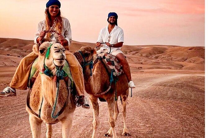 Sunset & Camel Ride & Dinner in Desert Agafay Marrakech - Entertainment & Atmosphere