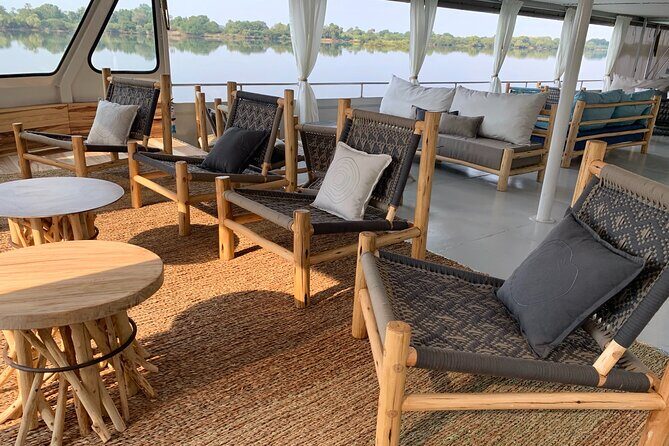 Sunset Cruise on the Zambezi River - Who is This Tour Perfect For?