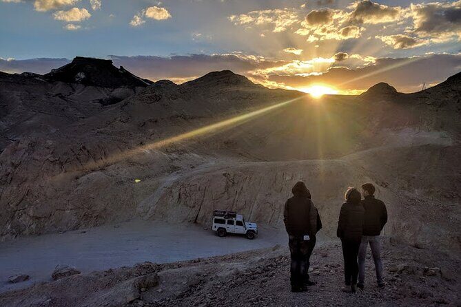 Sunset time Ramon Crater Jeep tour, bonfire and stargazing - What’s Included and What to Consider