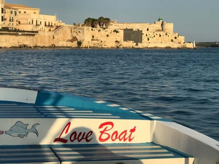 Syracuse: Magical Tour around the island of Ortigia and sea caves - Who will love this tour?