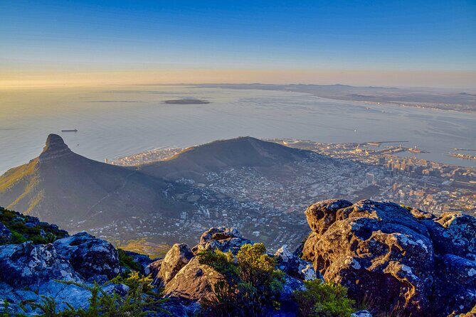 Table Mountain Cable car skip a line. - Why This Tour Offers Good Value