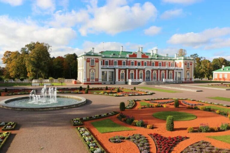 Tallinn Classic: Old Town and Kadriorg District Guided Tour - Final Thoughts: Is This Tour Worth It?