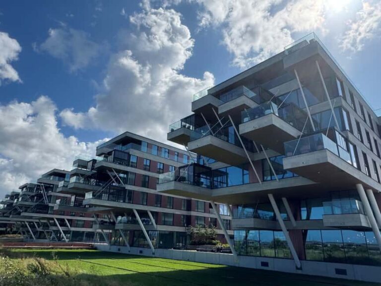 Tallinn: Explore Local Life Tour - Mustamäe – Soviet Architecture and Urban Planning