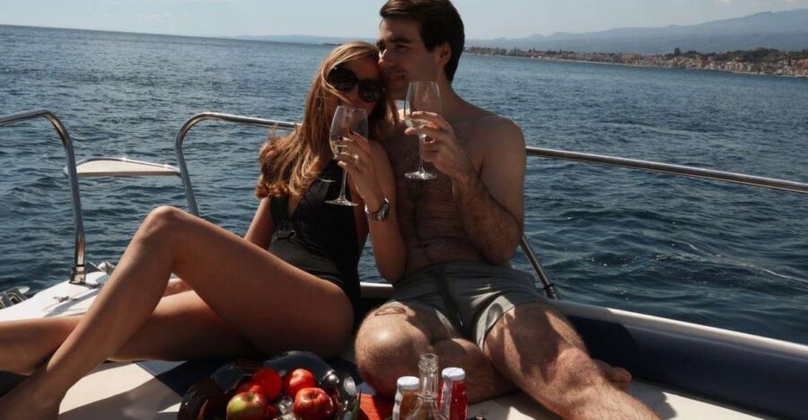Taormina: Boat Tour - The Snorkeling and Refreshments