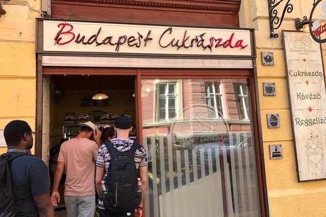 Taste Budapest - Fat Boy Foodies Walk - The Guides: Knowledge and Hospitality