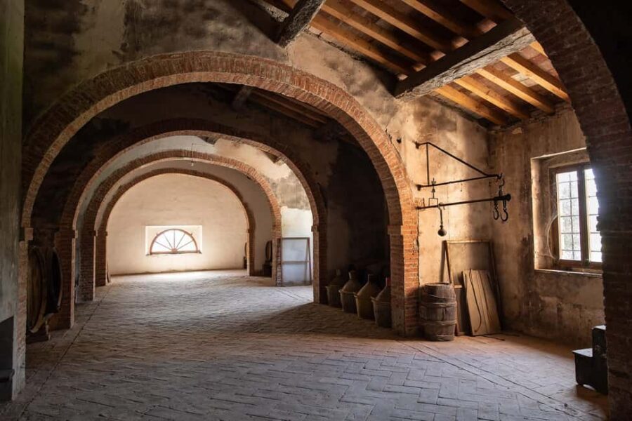 Tastings in the villa - THE SECRETS OF THE TORRIOLO ESTATE - A Complete Breakdown of the Experience