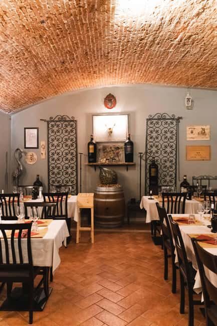 Taverna dei Servi Florence: Traditional Tuscan wine tasting - Why This Tour Stands Out