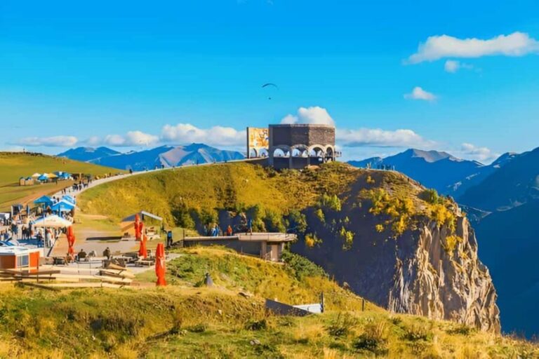 Tbilisi to Kazbegi Gudauri Ananuri Zhinvali Group GuidedTour - The Full Experience: What to Expect on This Tour