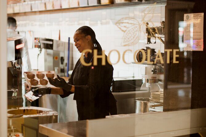 The Art of Chocolate Making Bean-To-Bar Experience in Cape Town - The Experience and Setting