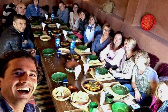 The Atlas Mountains and the 3 valleys with a delicious lunch in a Berber house - Transportation & Group Size