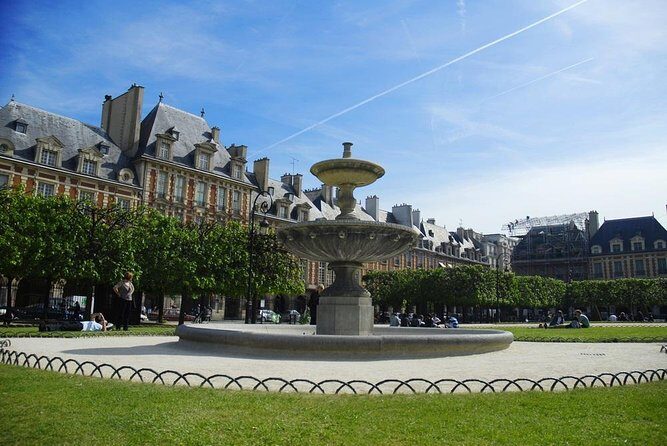 The History of Paris: Historical Le Marais Private Tour - What Sets This Tour Apart