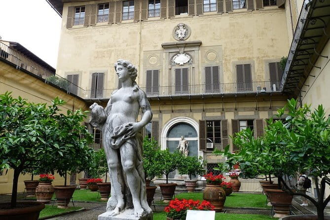 The Medicis: The Movie, The Family, The Palace! - The Itinerary in Detail