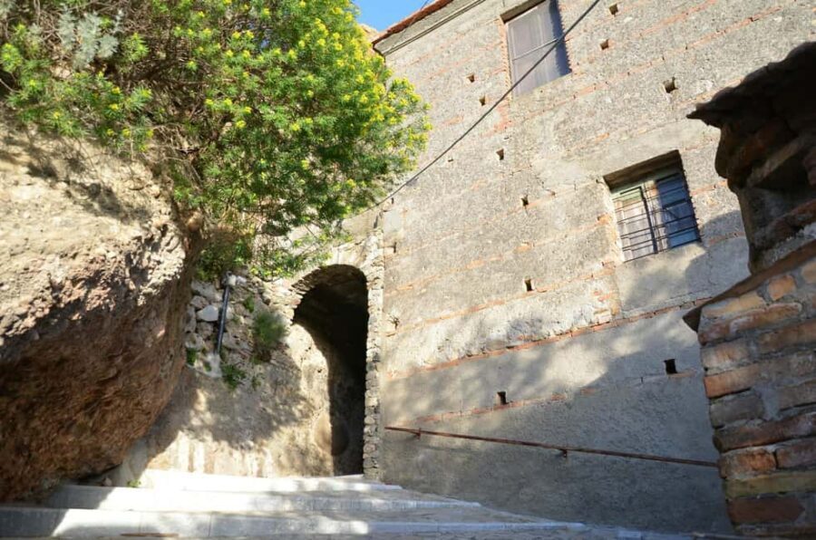 Tour of the Grecanica area from Reggio Calabria: Bova and Pentedattilo - A Closer Look at the Itinerary and What Youll Experience