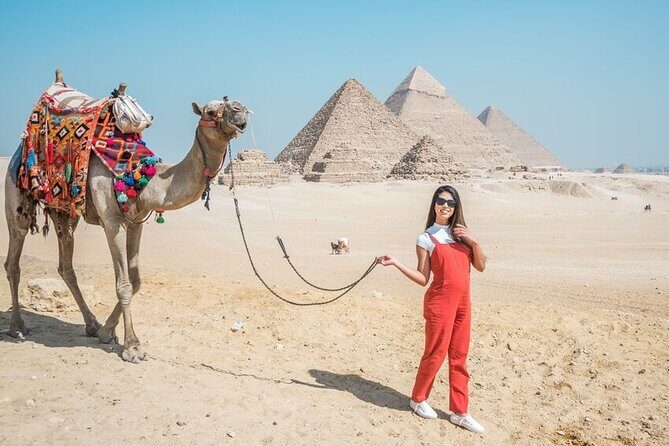 Tour of the Pyramids, Egyptian Museum and Bazaar with lunch - Authentic Experiences and Guide Quality