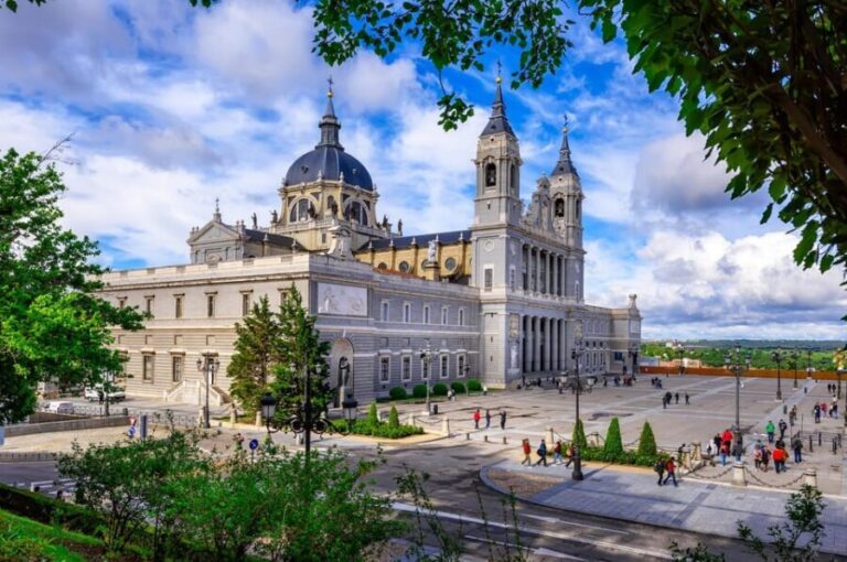 Tour: The History of Madrid: (Mayrit) 865 - 2025 - The Tour Experience: A Walk Through Madrid’s Old Town