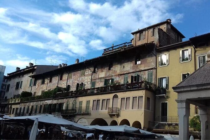 Tour to discover the Unique History of Verona, the City of Art - Practical Details and What to Expect