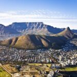 Trail running Lion's Head to Signal Hill Morning Run - Who Would Love This Experience?