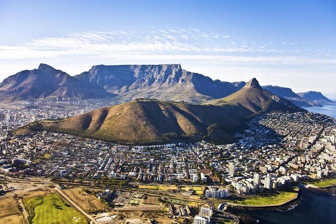 Trail running Lion's Head to Signal Hill Morning Run - Who Would Love This Experience?