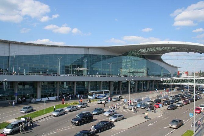 transfer from Cairo airport to the hotel in Cairo or Giza - Additional Insights from Reviews