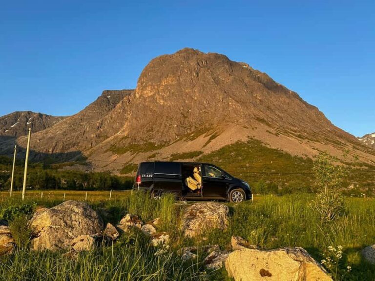 Tromsø: Fjords and Wildlife Tour in a Minibus - Introduction to the Tromsø Wildlife and Fjords Tour