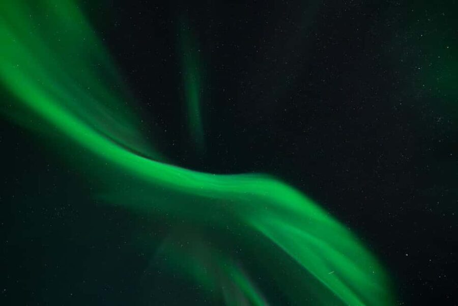 Tromsø: Northern lights in a minibus, including photos and a warm meal! - What’s Included and What’s Not