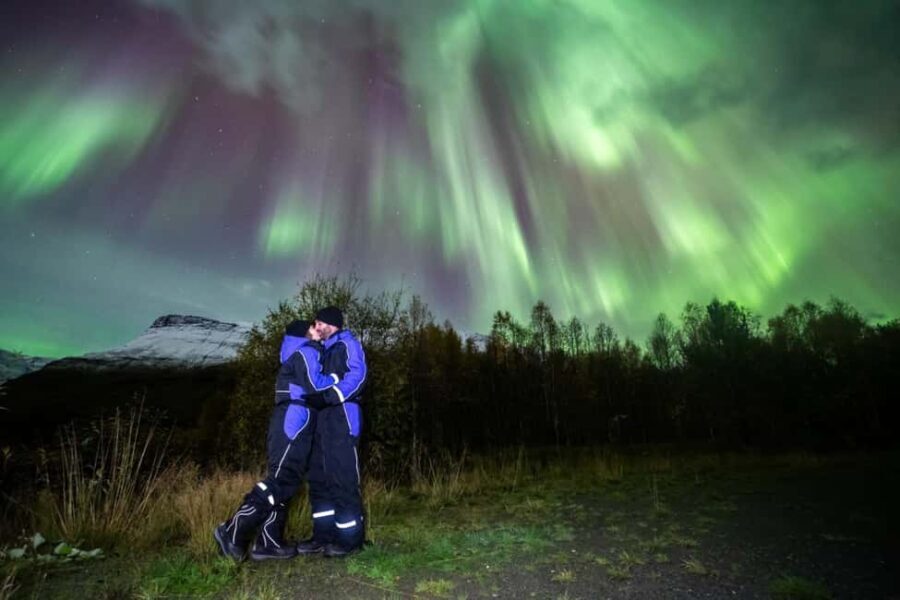 Tromsø: Premium Northern Lights Chase with Free Photos - Transportation & Duration