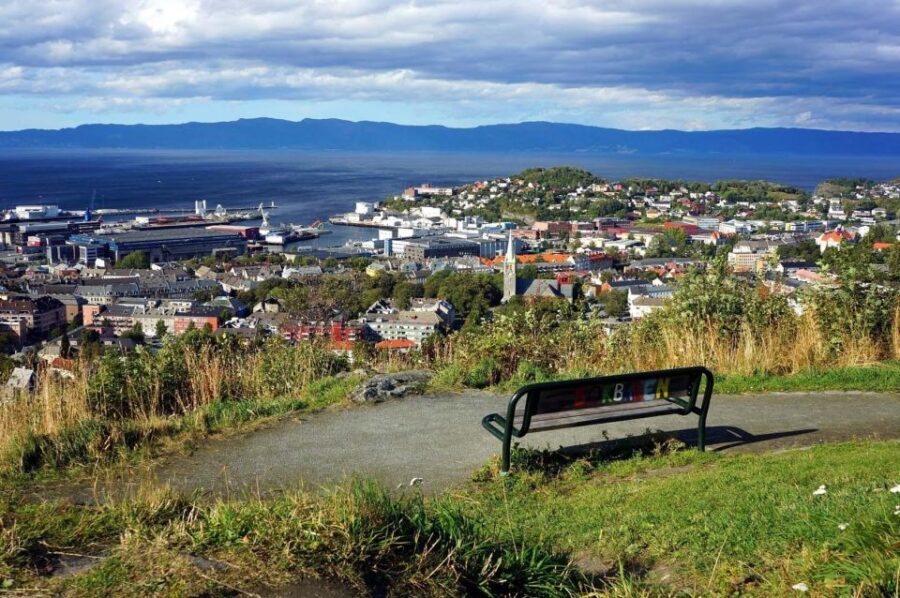 Trondheim: City Highlights Bus and Walking Tour - What to Expect from the Tour