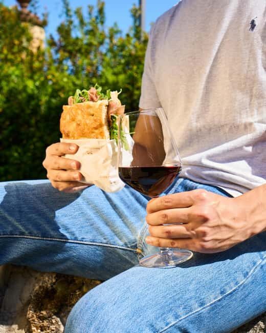 Tuscany: Picnic with Wine and Delicacies in Radda in Chianti - What to Expect from the Picnic Experience