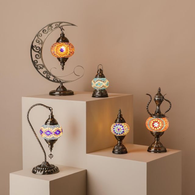 Tustin: Mosaic Lamp Making Workshop - The Value of the Experience