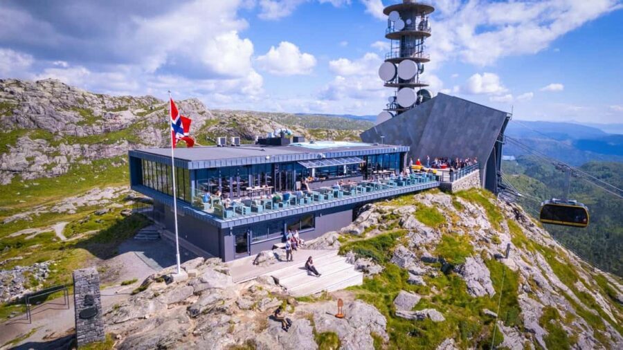 Ulriken, Bergen: Enjoy a 3-course lunch with panoramic views - Authentic Feedback from Visitors