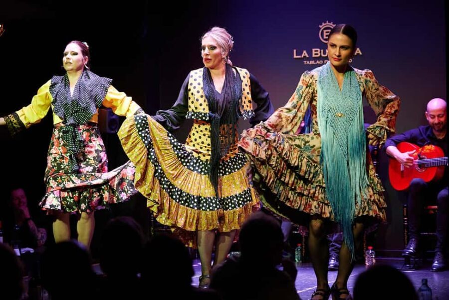 Valencia: Flamenco Show with Dinner at La Bulería - What to Expect at La Bulería